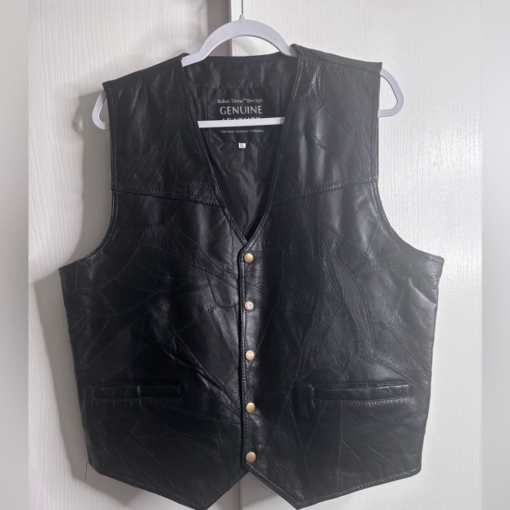 Italian Stone Design Genuine Leather Patchwork Vest Black Snap Front Men’s XL